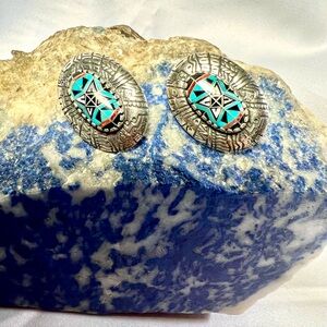 Roderick Tenorio Carolyn Pollack artists of Morning Star Relios earrings.